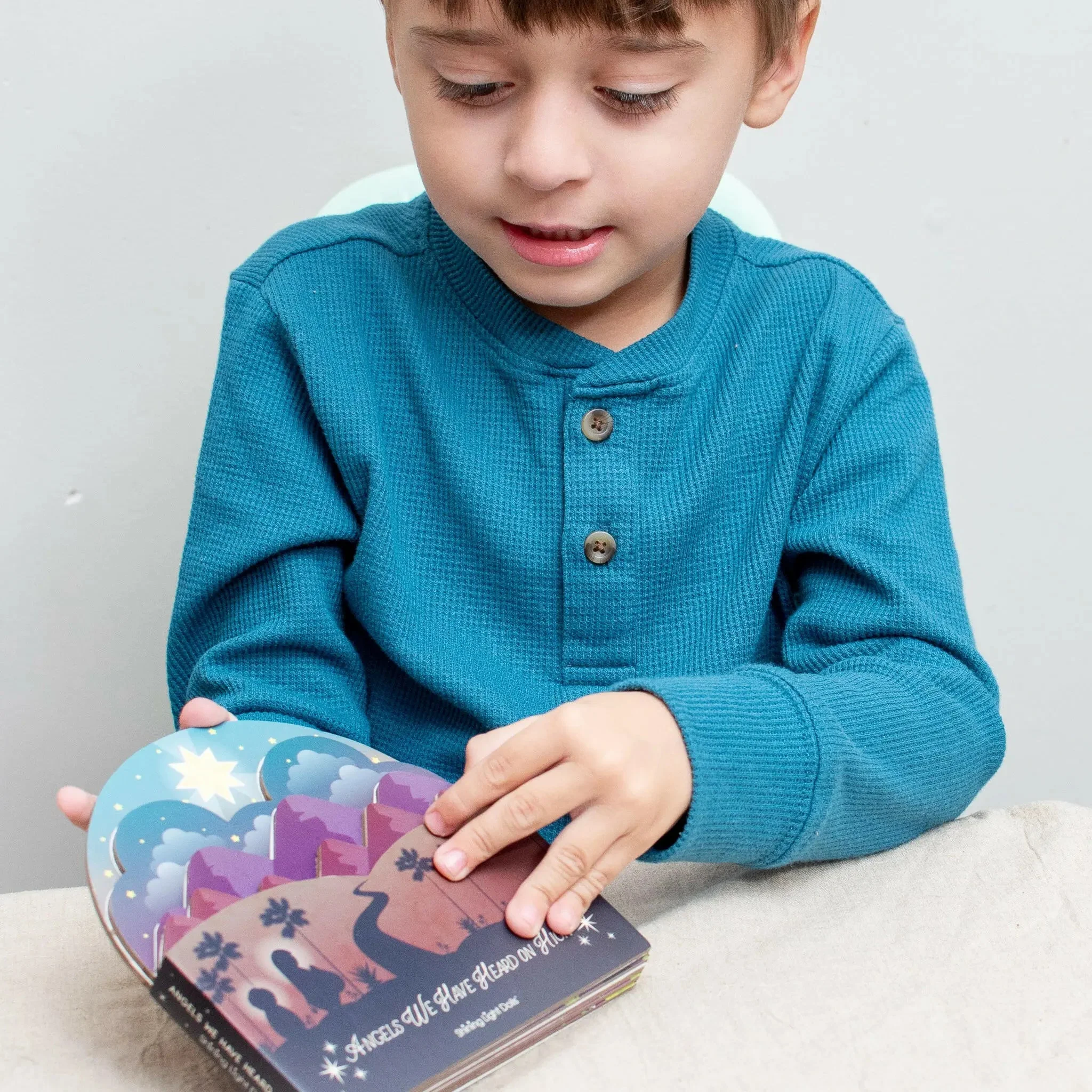 Angels We Have Heard On High shaped book - Image 2