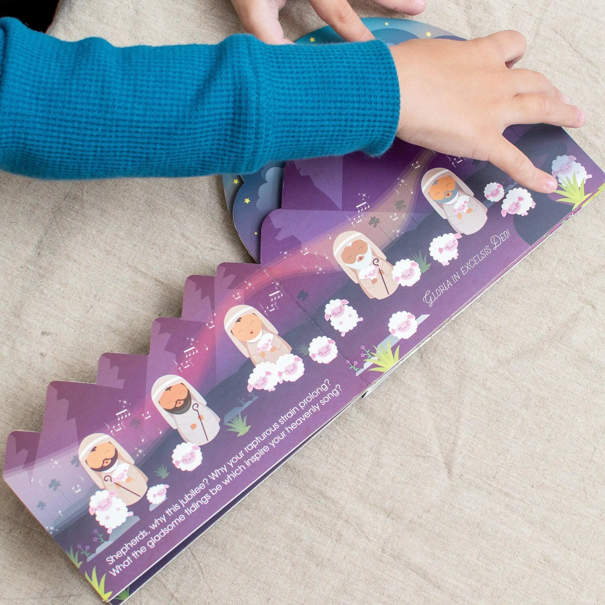 Angels We Have Heard On High shaped book - Image 3