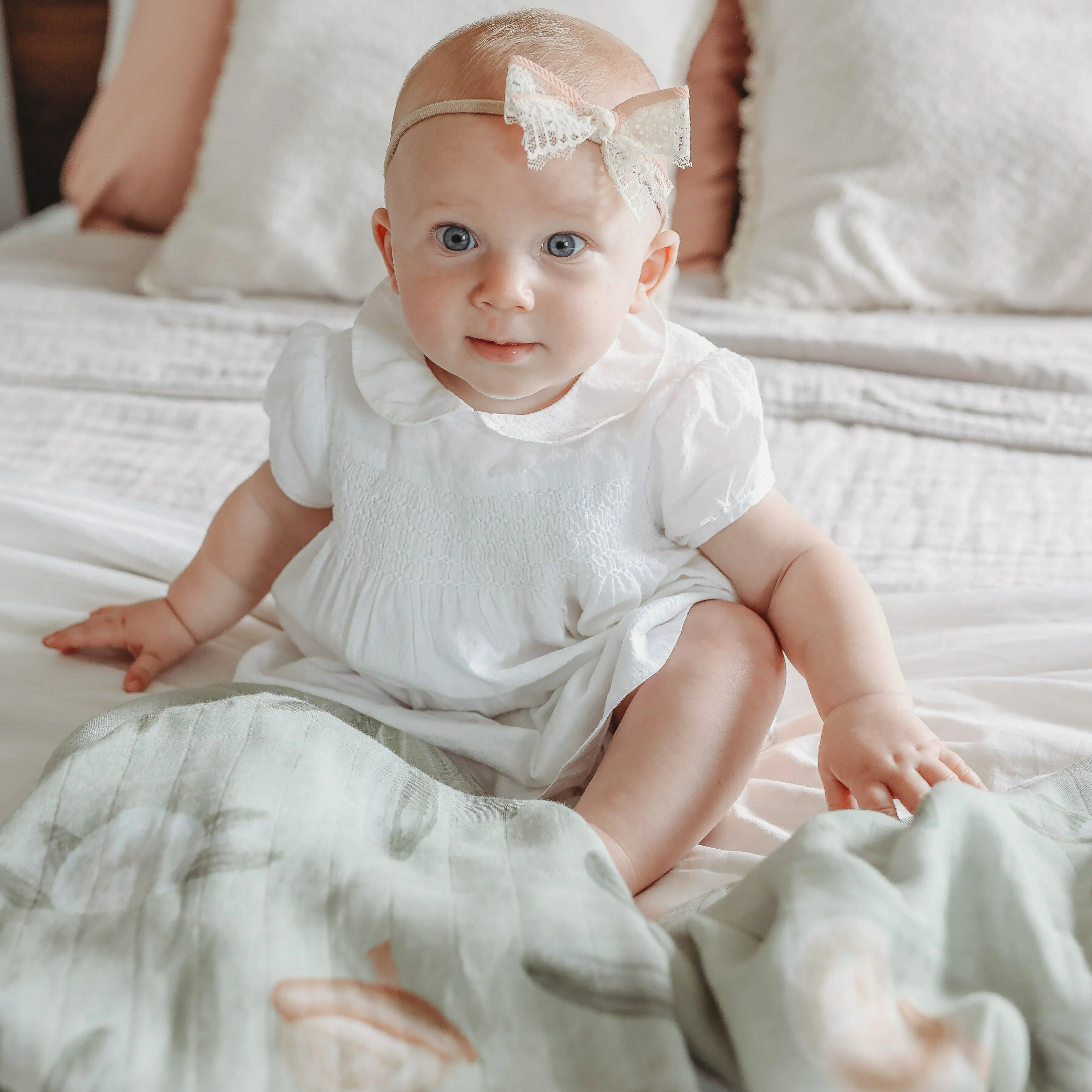 Assisi Swaddle Blanket | Cotton and Bamboo - Image 2