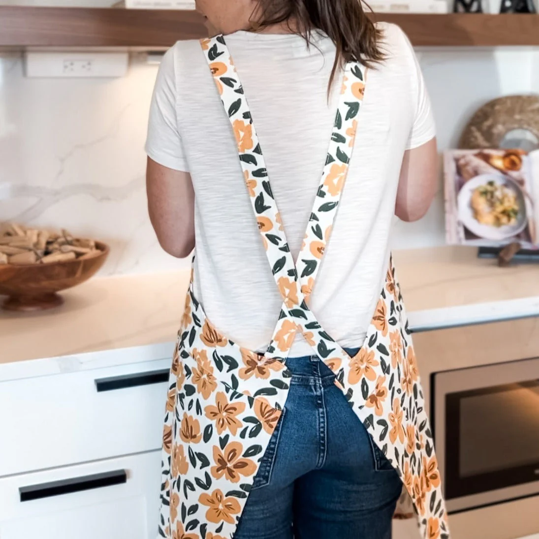 Catholic Apron - Image 4
