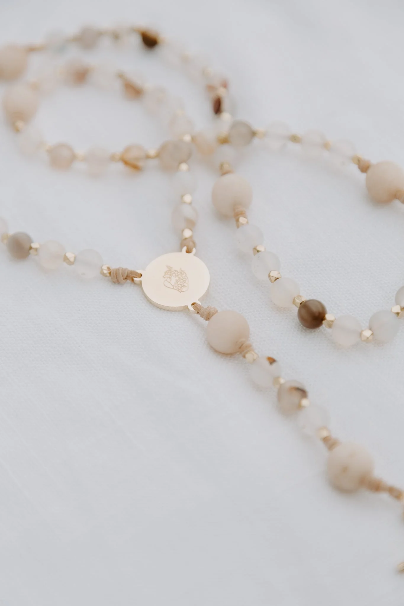 Chaste Heart Rosary - Image 3
