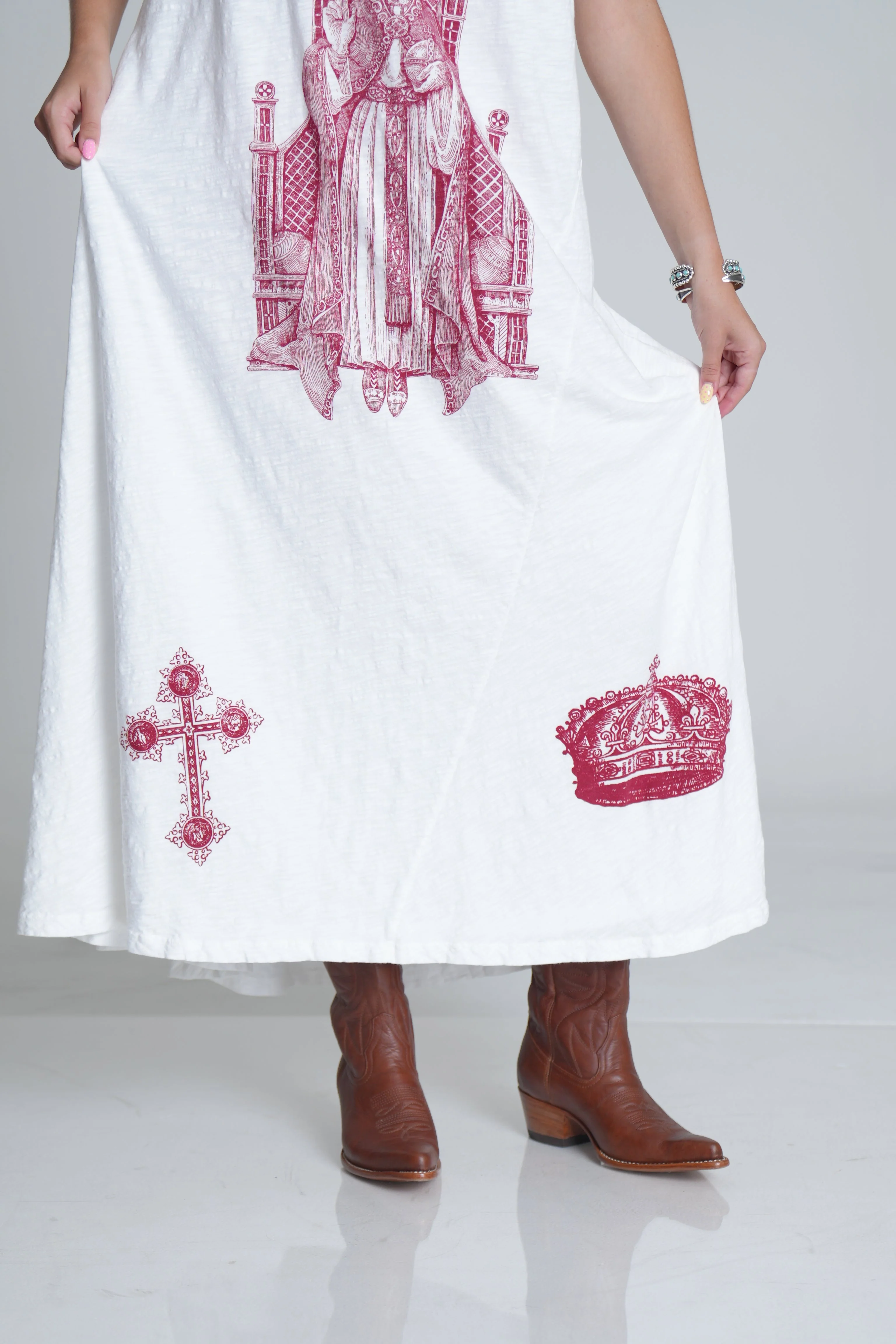Christ is King Dress - Image 4
