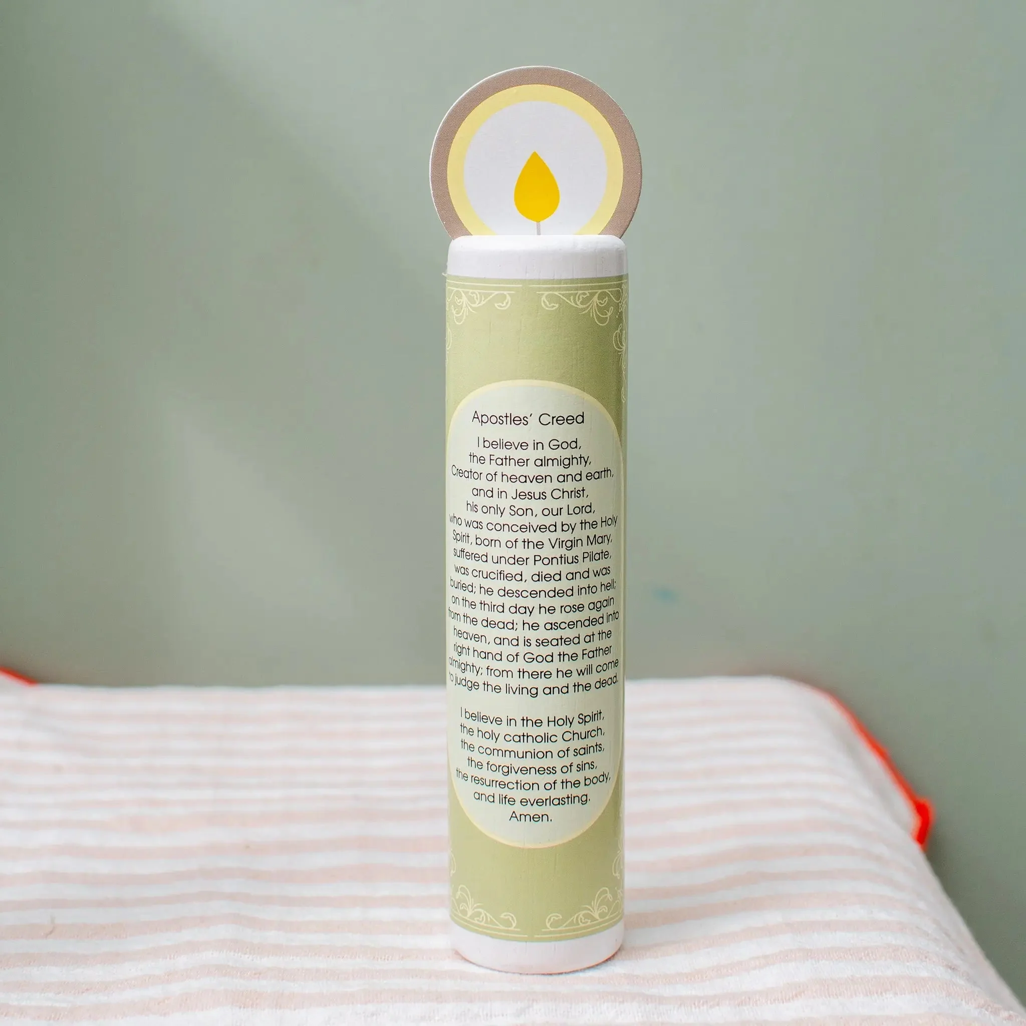 Christ the King (Apostles' Creed) Wooden Prayer Candle - Image 2