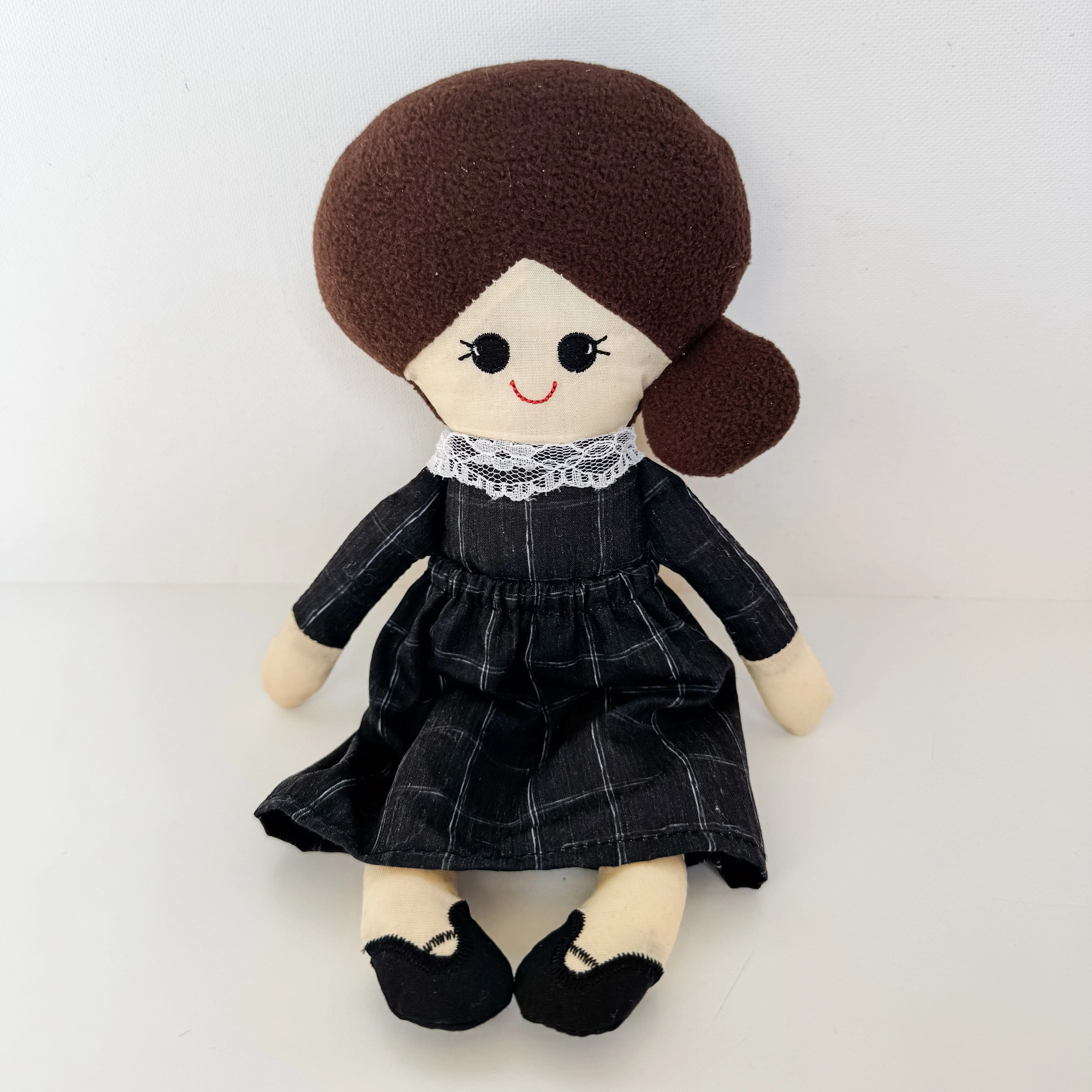 Collectible Dolls - St. Zelie - Image 3