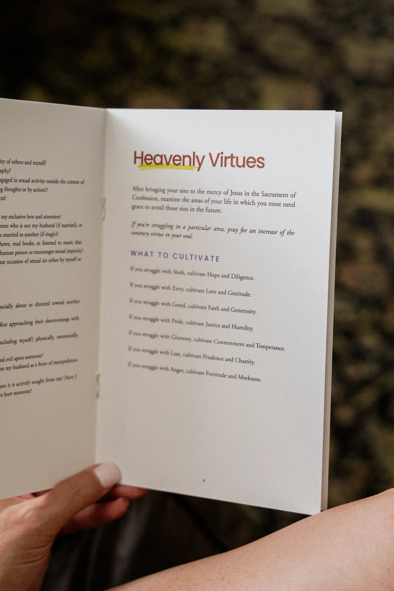 Examination of Conscience For Women // Booklet - Image 3