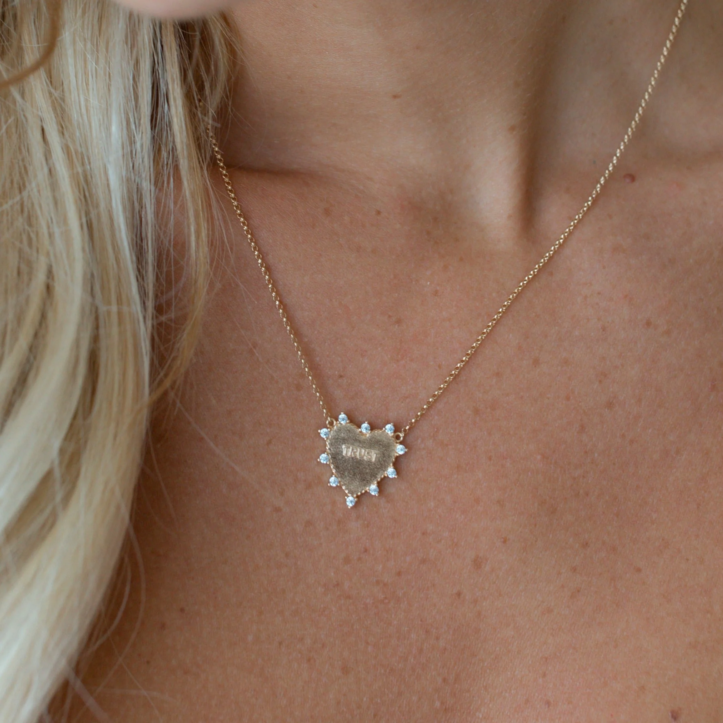Heart of Trust Necklace - Gold - Image 2