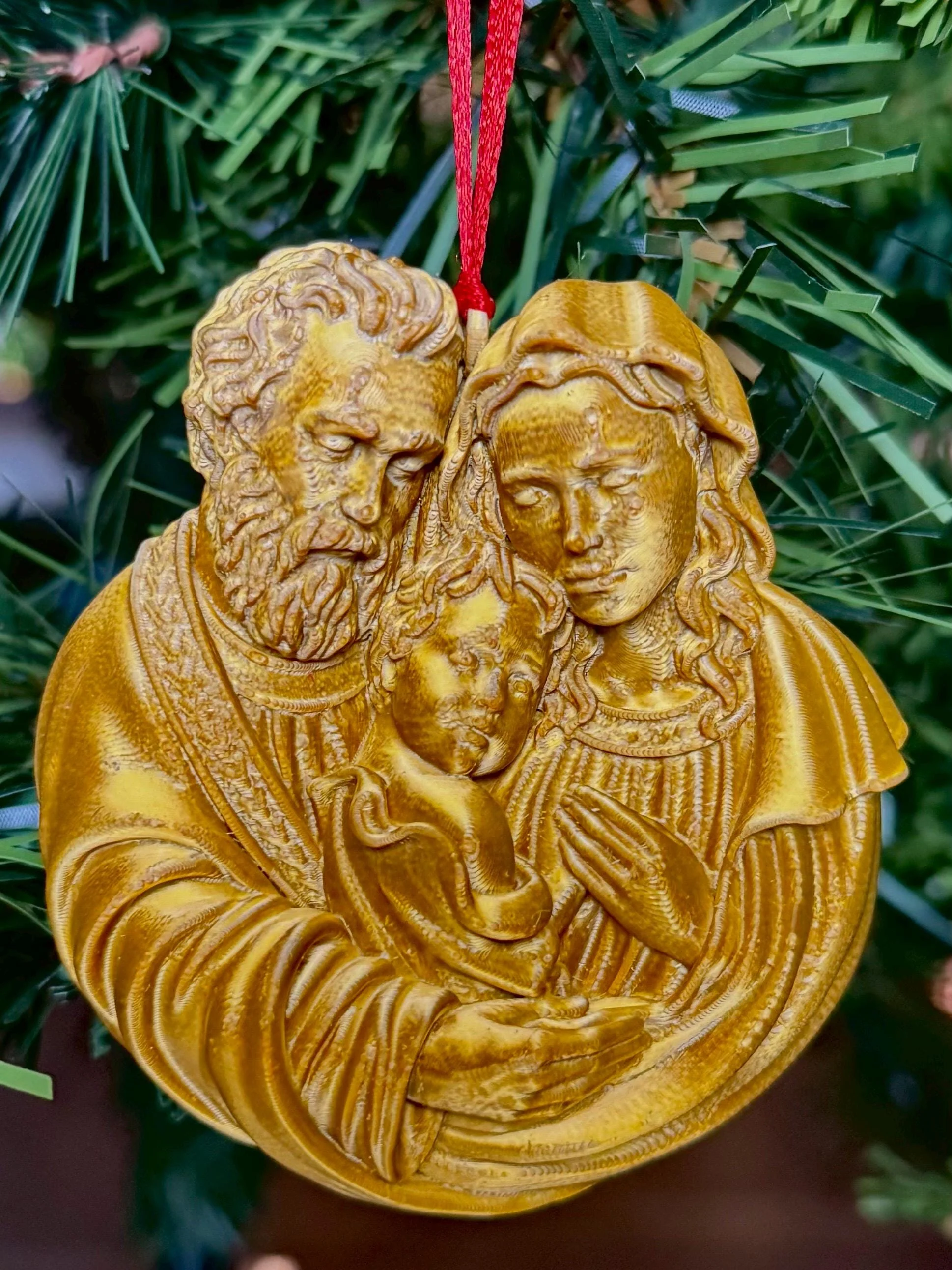 Holy Family Christmas Ornament - Image 2