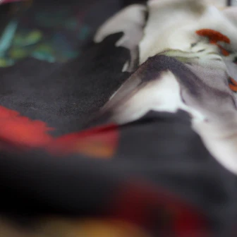 Memento Mori Wool Scarf - Image 5