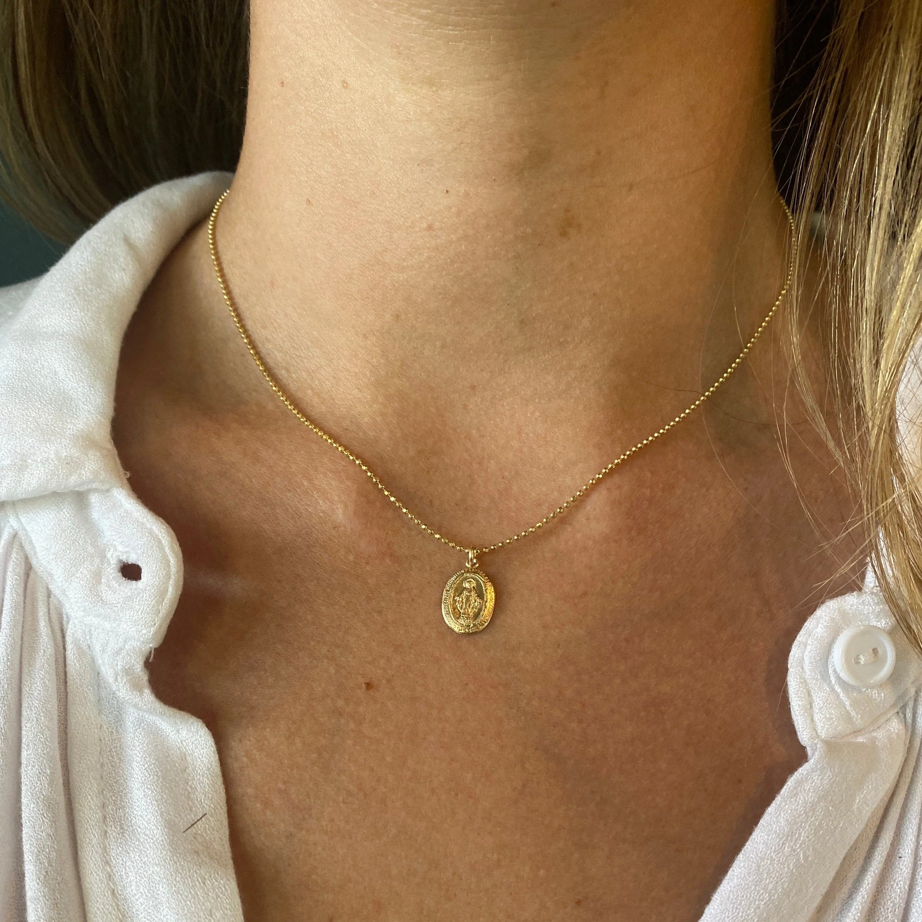 Mini Mary Charm - Image 3