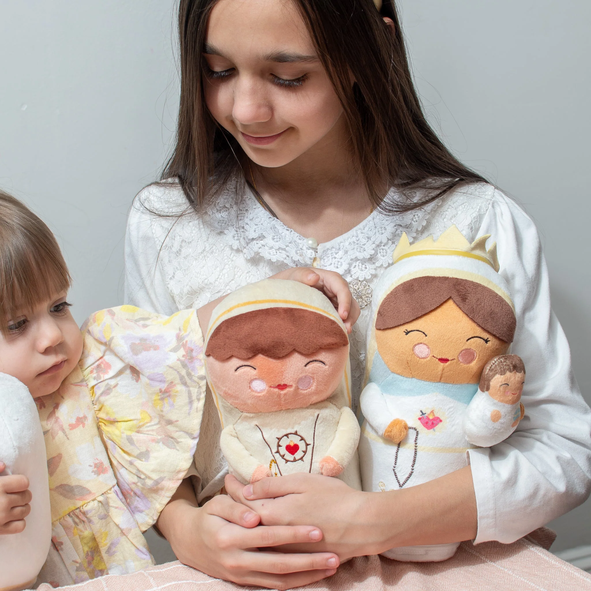 Our Lady of Fatima Plush Doll - Image 3