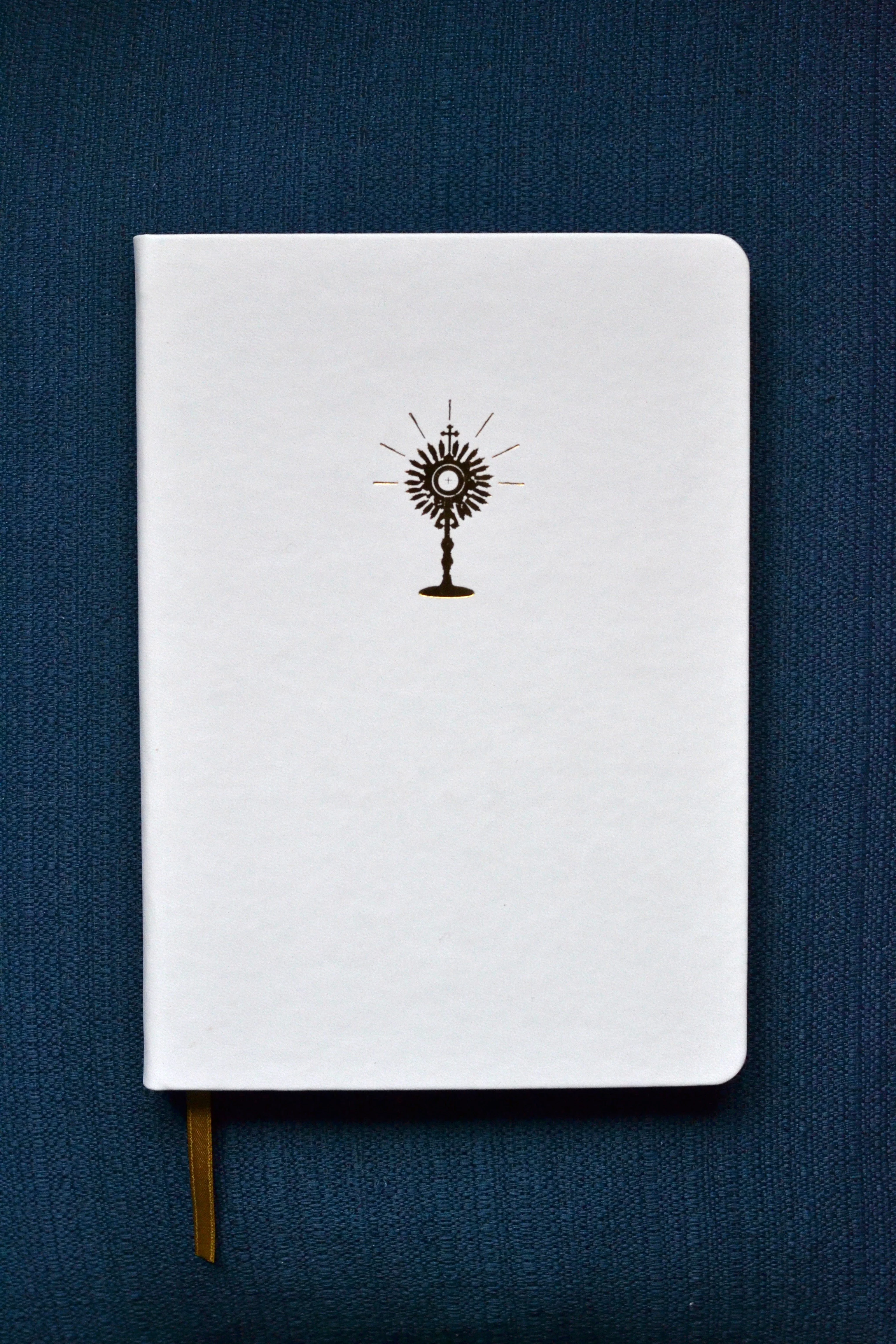 Rejoice Notebook - Gold Eucharist Design - Image 4