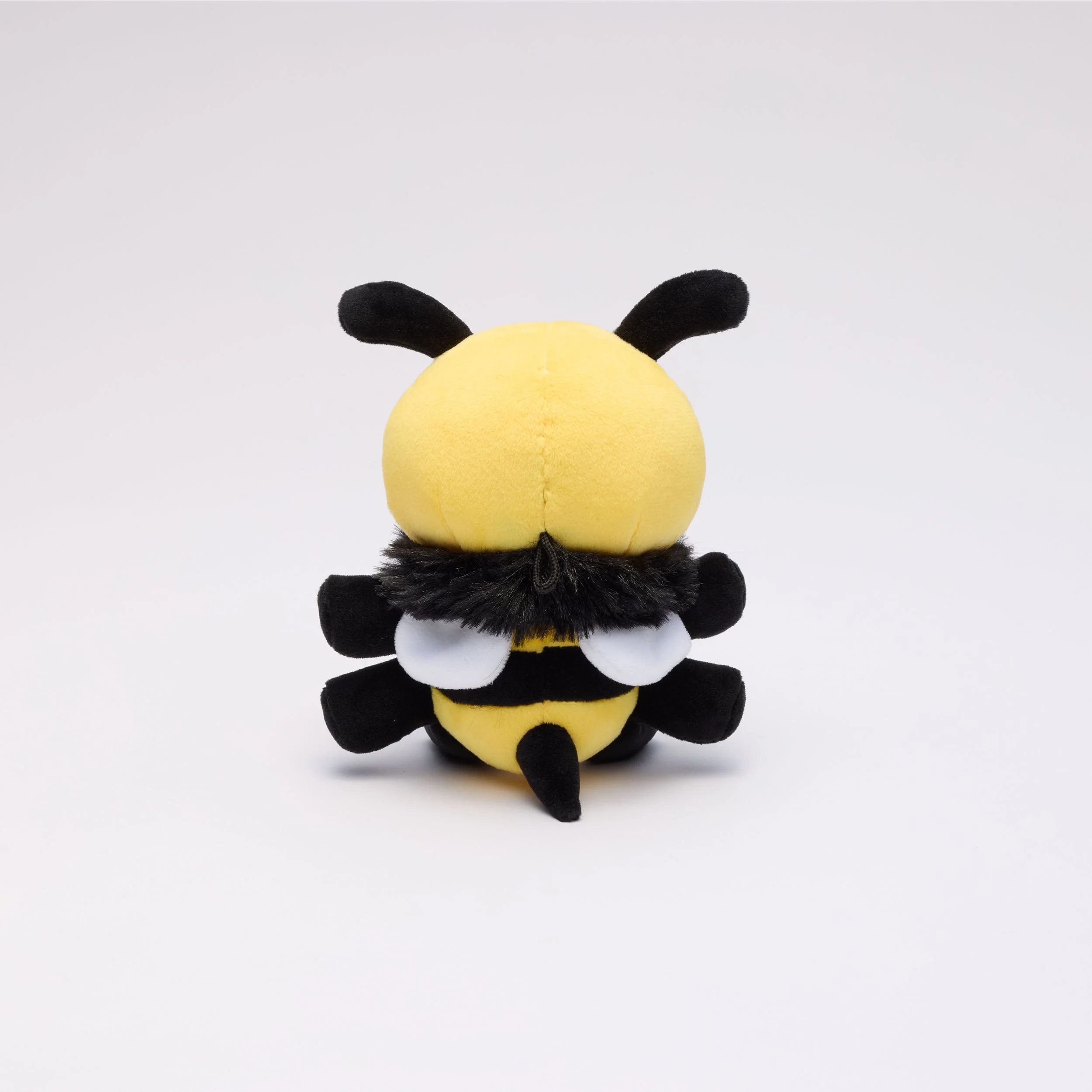 Saint Abigail's Bumblebee - Image 3