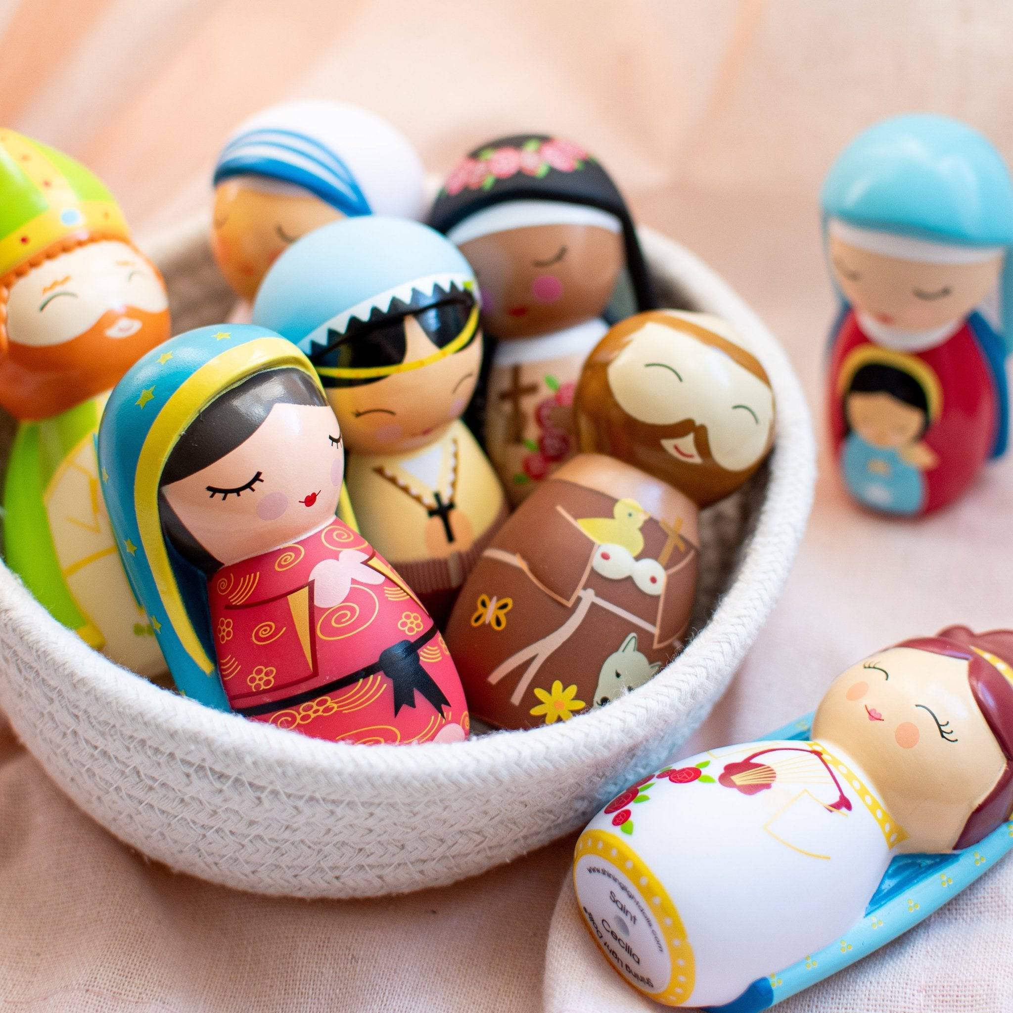 Saint Kateri Tekakwitha Shining Light Doll - Image 5