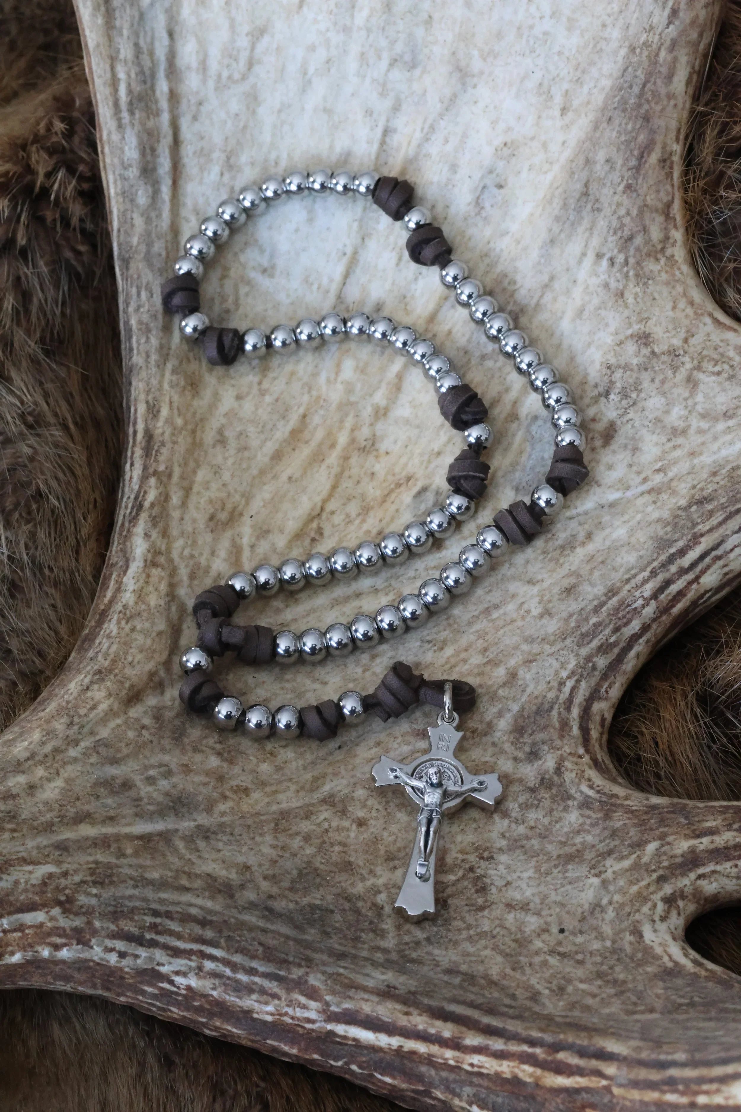 Silver Fox Rosary - Image 3