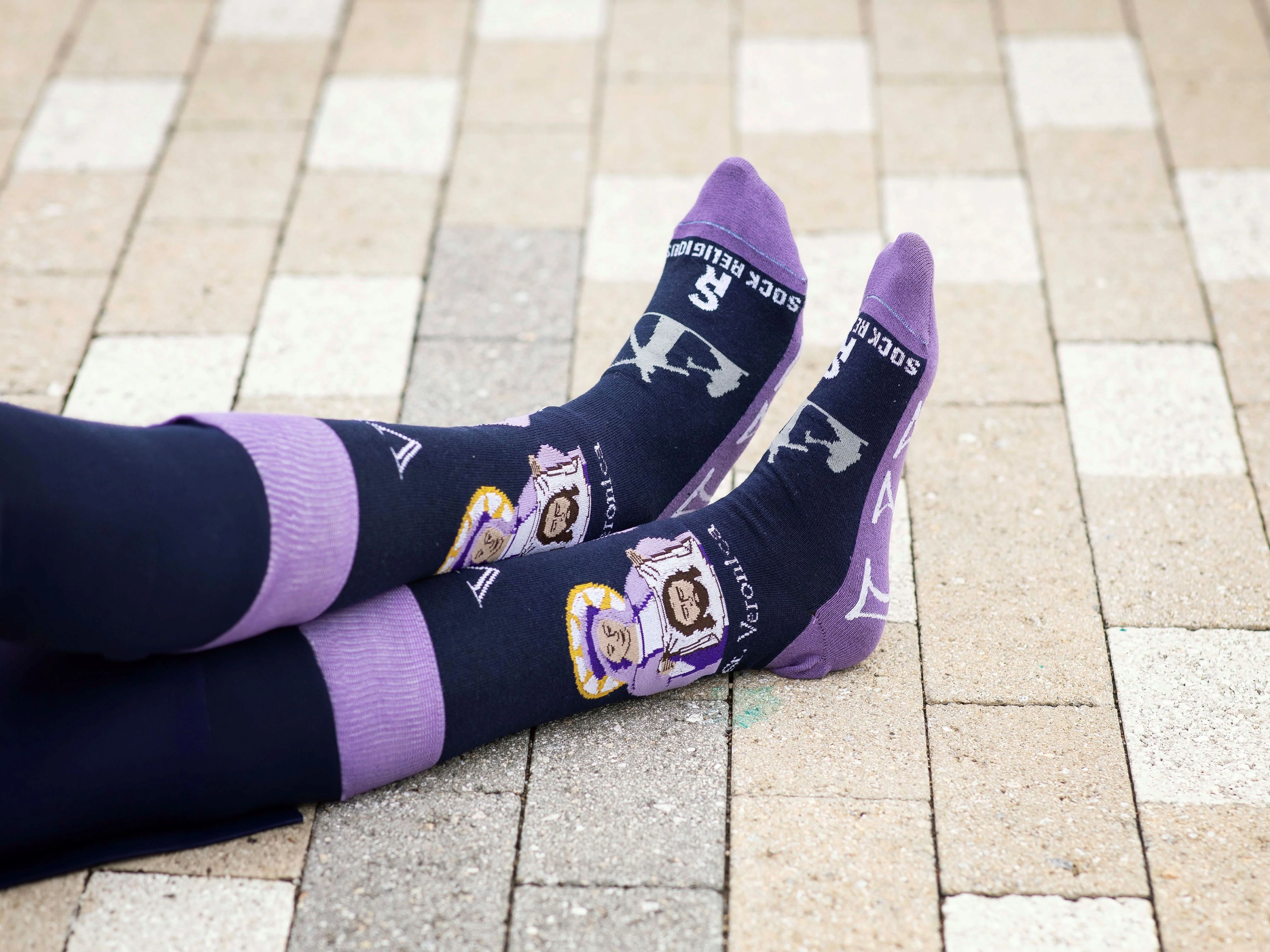 St. Veronica Adult Socks - Image 6