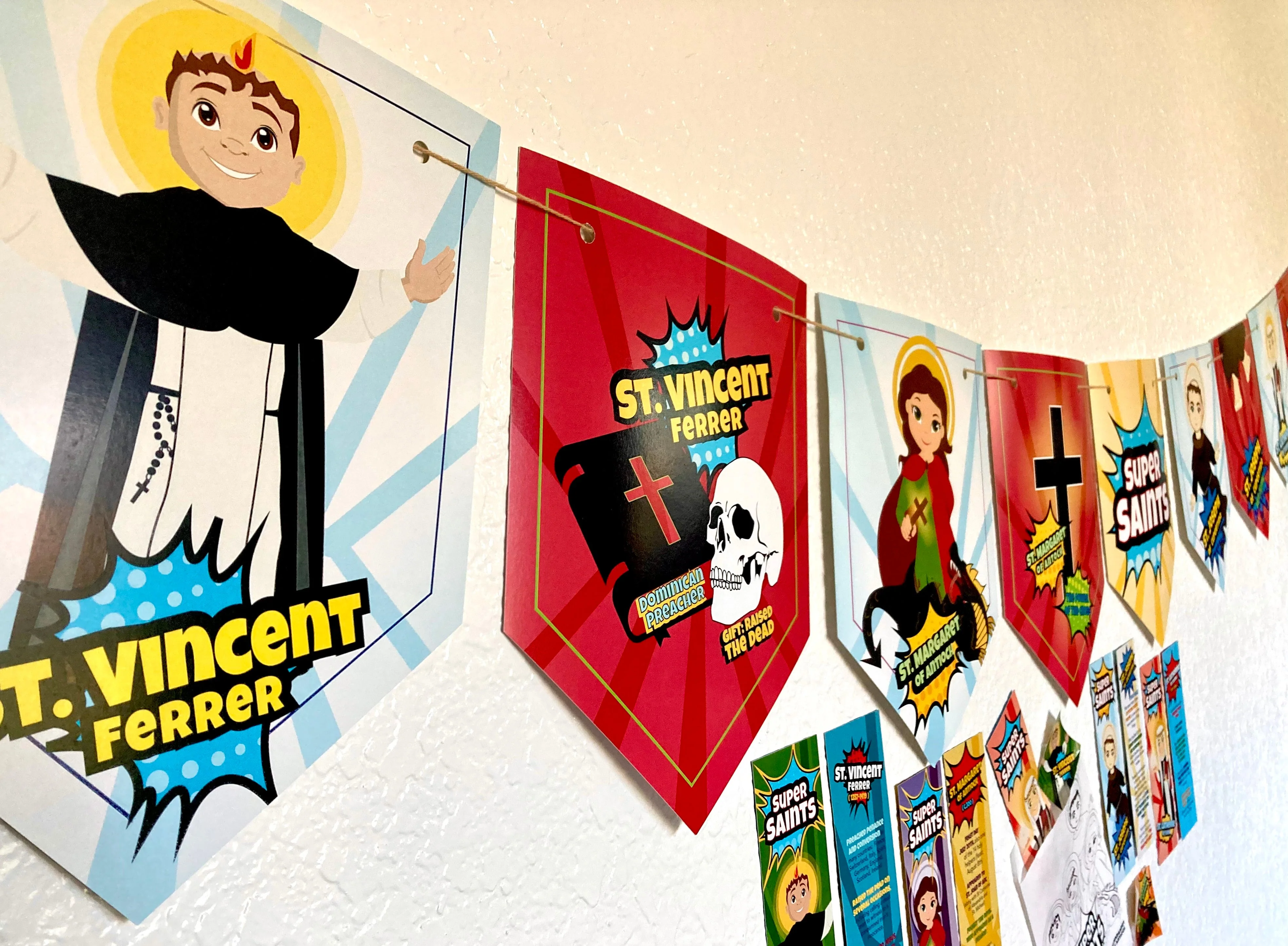Super Saints Party Decorations: Unleash the Power of Faith and Fun! - Image 2